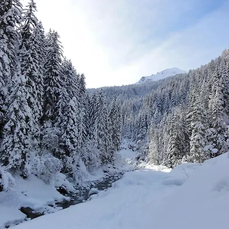 Confortable A - 60 M² - Vue Sur Montagnes Lägenhet