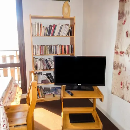 Appartement D'une Avec Vue Sur La Et Jardin Amenage A A 2 Km Des Pistes *
